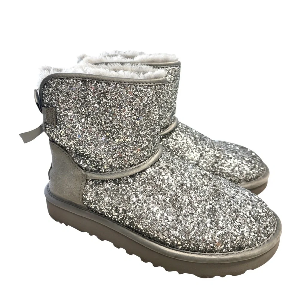 UGG Cosmos Silver Glitter Boots with Bow. Size 6
